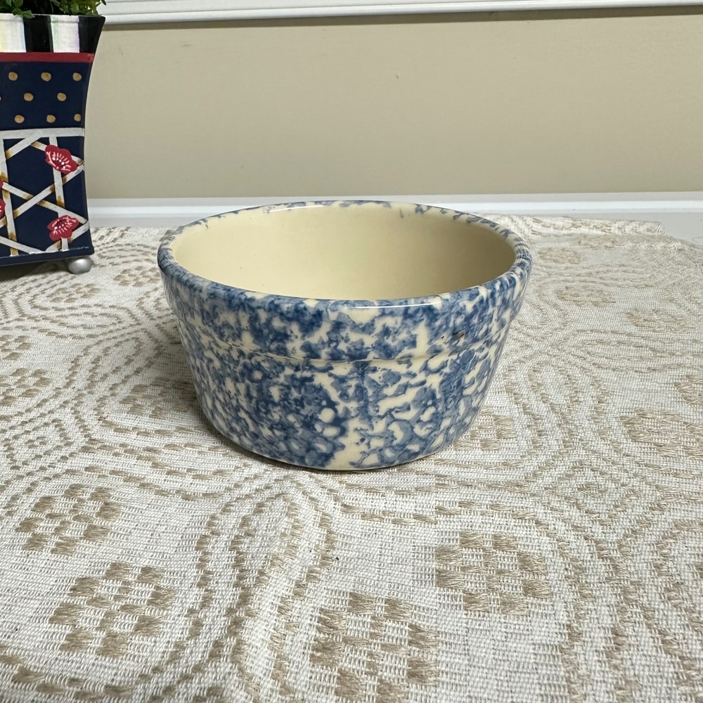 Vintage 1970's  "Roseville" Blue Spongeware Bowl Made in USA 1
pc